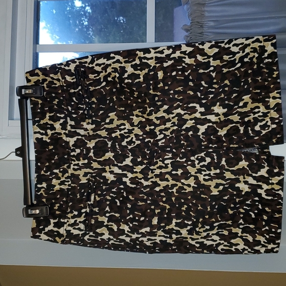 Calvin Klein Skirt Size 6 - Picture 2 of 11